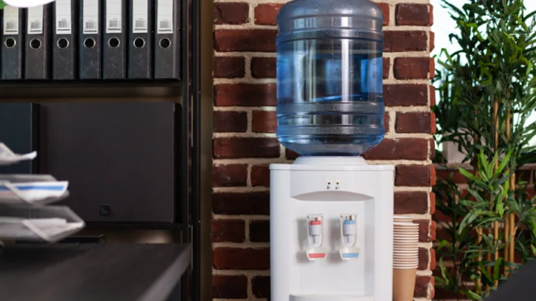 Benchtop Water Filters: Clean Water at Your Convenience